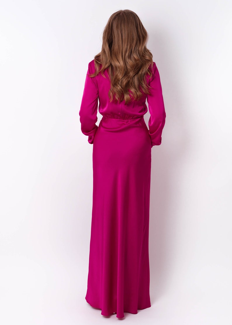 Beautiful Fuchsia Long Sleeved Bridesmaid Dress Suitable For Wedding Themes